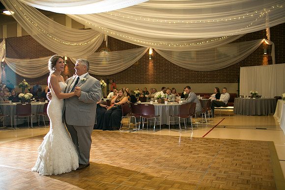 WaconiaMN_WeddingPhotographer_103