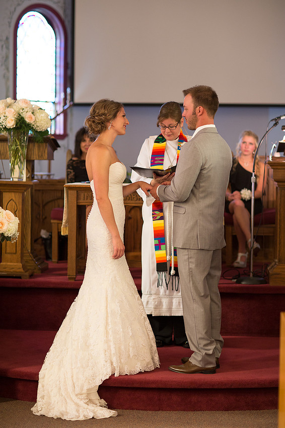 WaconiaMN_WeddingPhotographer_63