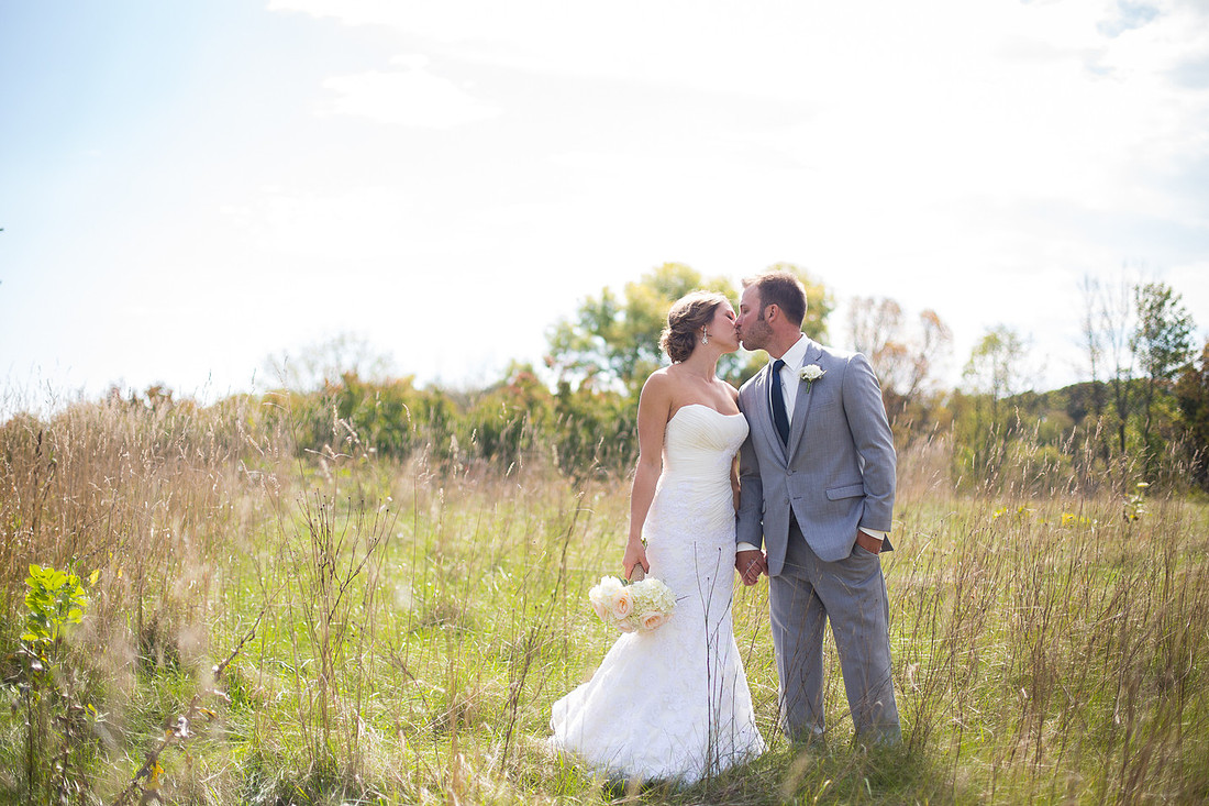 WaconiaMN_WeddingPhotographer_28