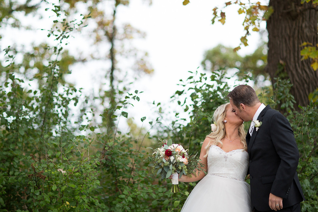 MNBride_WeddingPhotographer_90