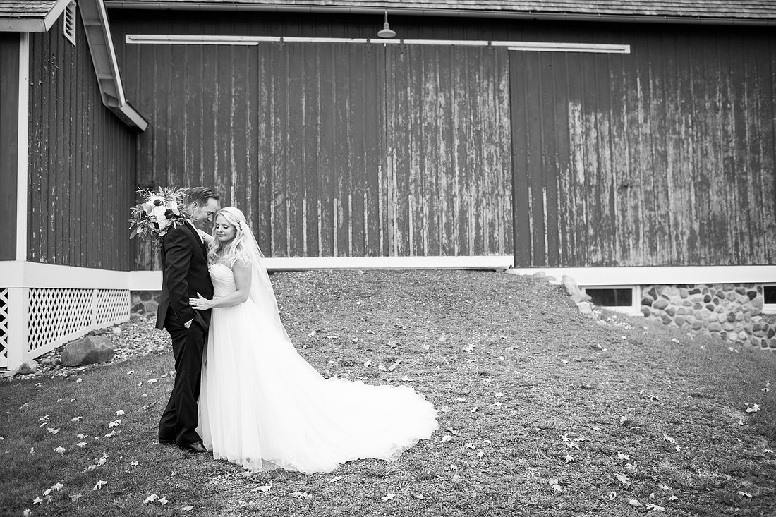 MNBride_WeddingPhotographer_54