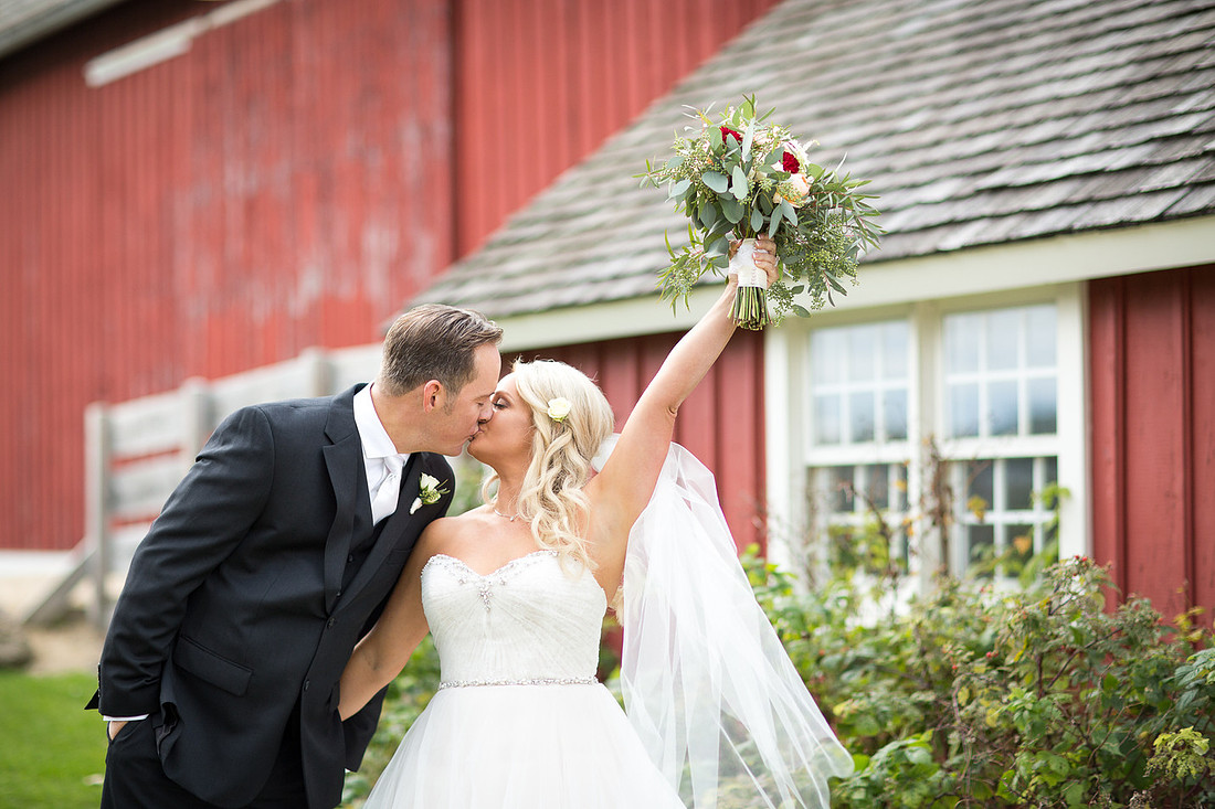 MNBride_WeddingPhotographer_37