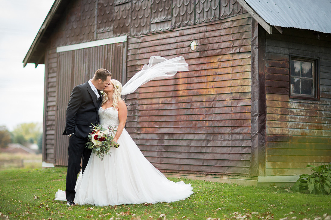 MNBride_WeddingPhotographer_33