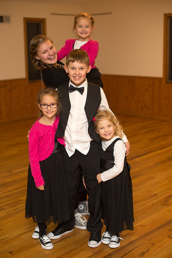 MinneapolisIntimateWeddingPhotographer_75