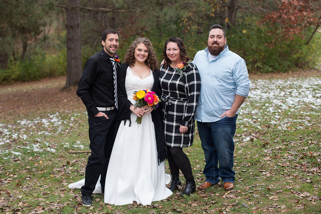 MinneapolisIntimateWeddingPhotographer_44