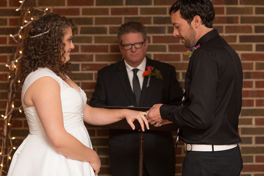 MinneapolisIntimateWeddingPhotographer_16