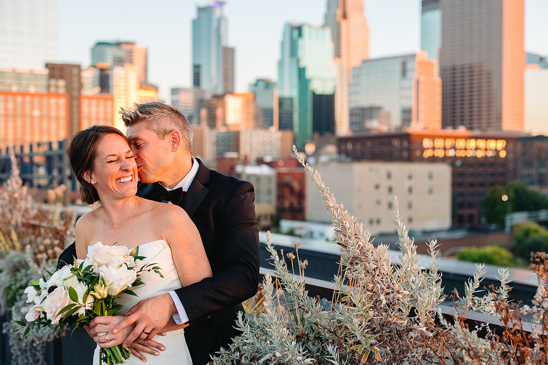 HewingHotelMPLSWeddingPhotographer-72