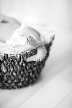 SWMetroMinneapolisNewbornPhotographer__14