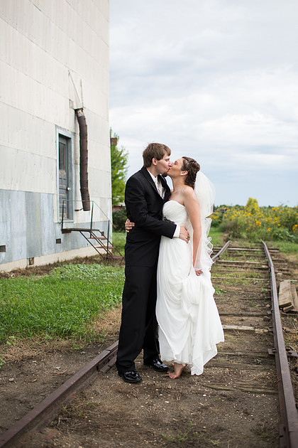 FairmontMNWeddingPhotographer_24