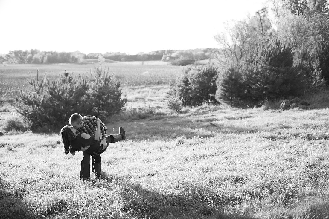 CologneMN_WeddingPhotographer_16