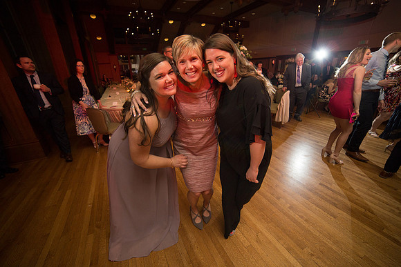 MinneapolisMN_WeddingPhotographer_114