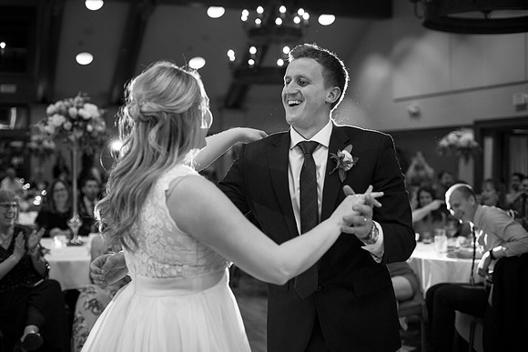 MinneapolisMN_WeddingPhotographer_111