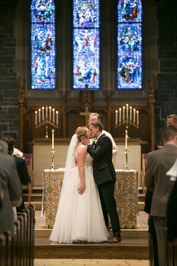 MinneapolisMN_WeddingPhotographer_79