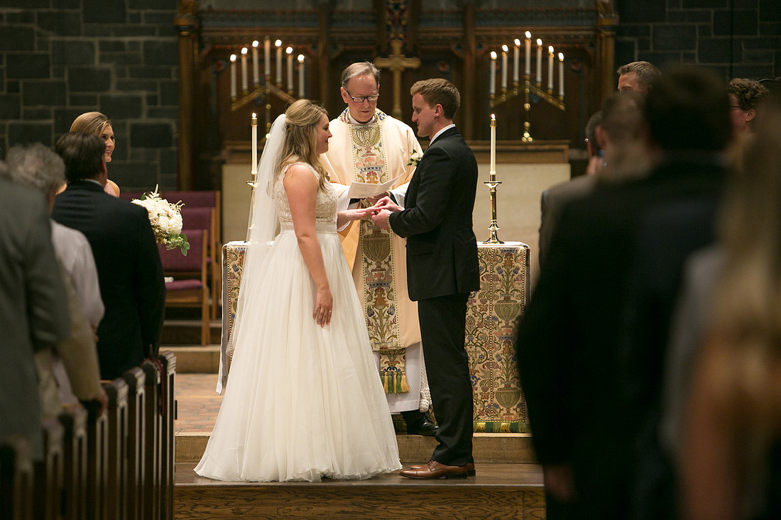 MinneapolisMN_WeddingPhotographer_77