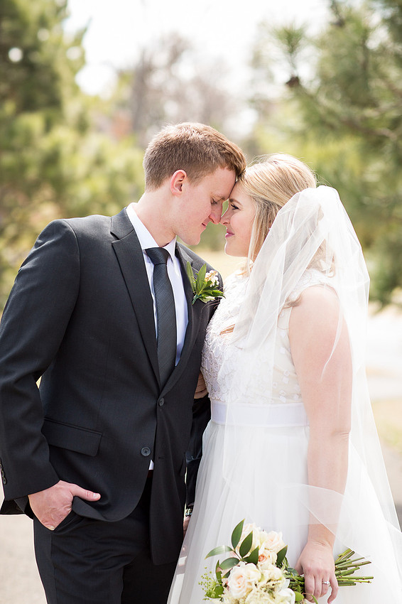 MinneapolisMN_WeddingPhotographer_33