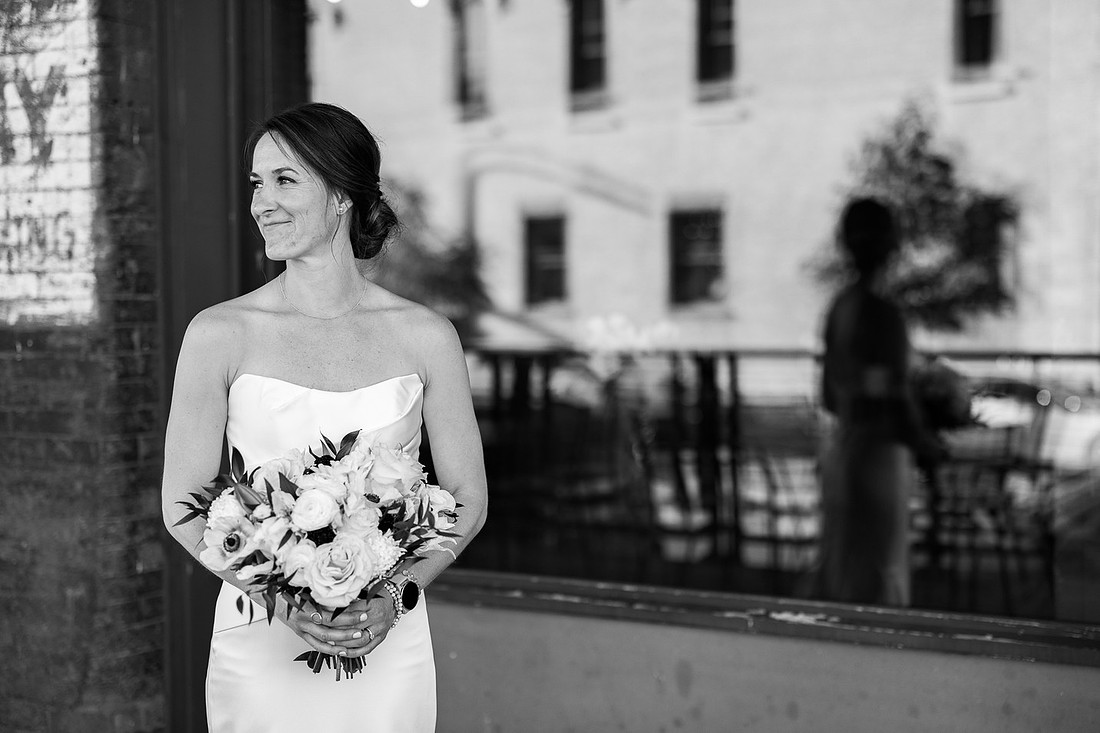 HewingHotelMPLSWeddingPhotographer-54