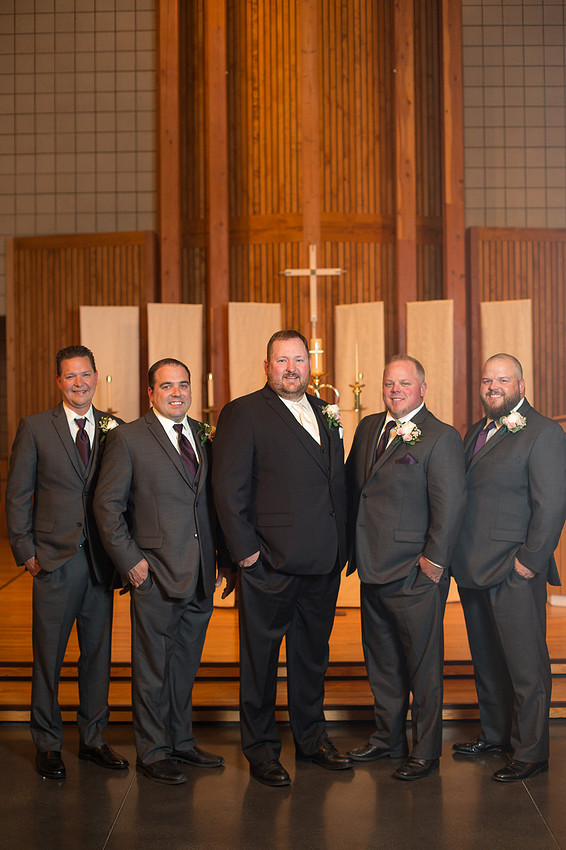 WaconiaMN_WeddingPhotographer_45