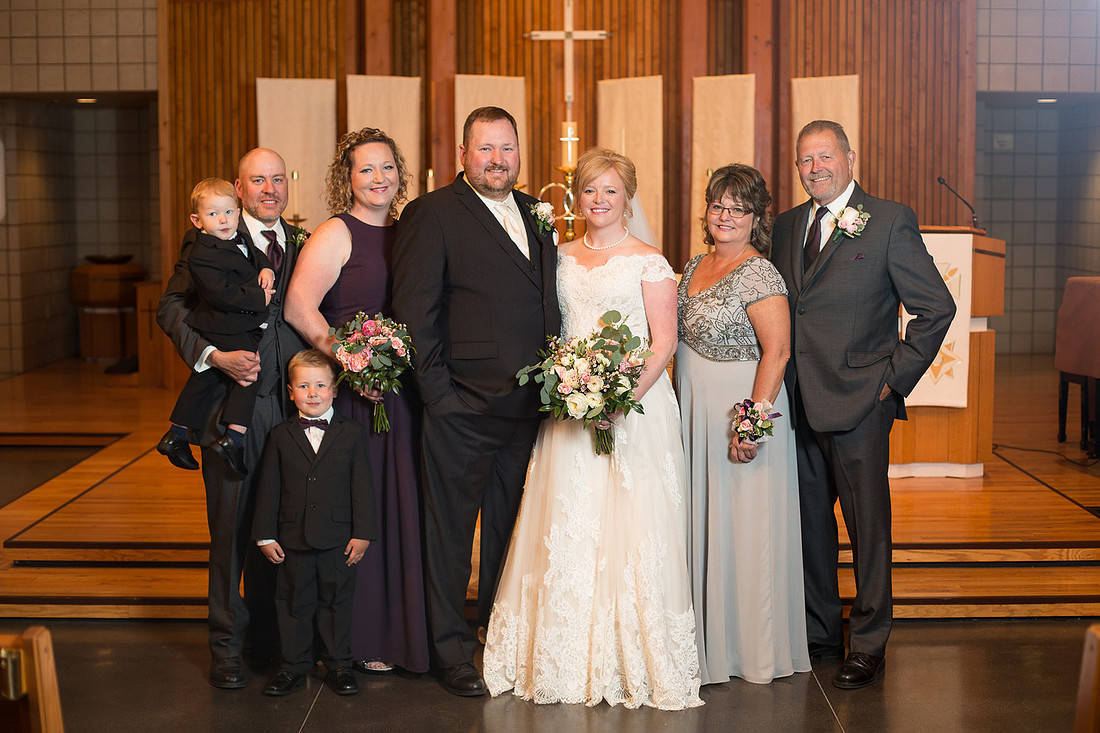 WaconiaMN_WeddingPhotographer_43