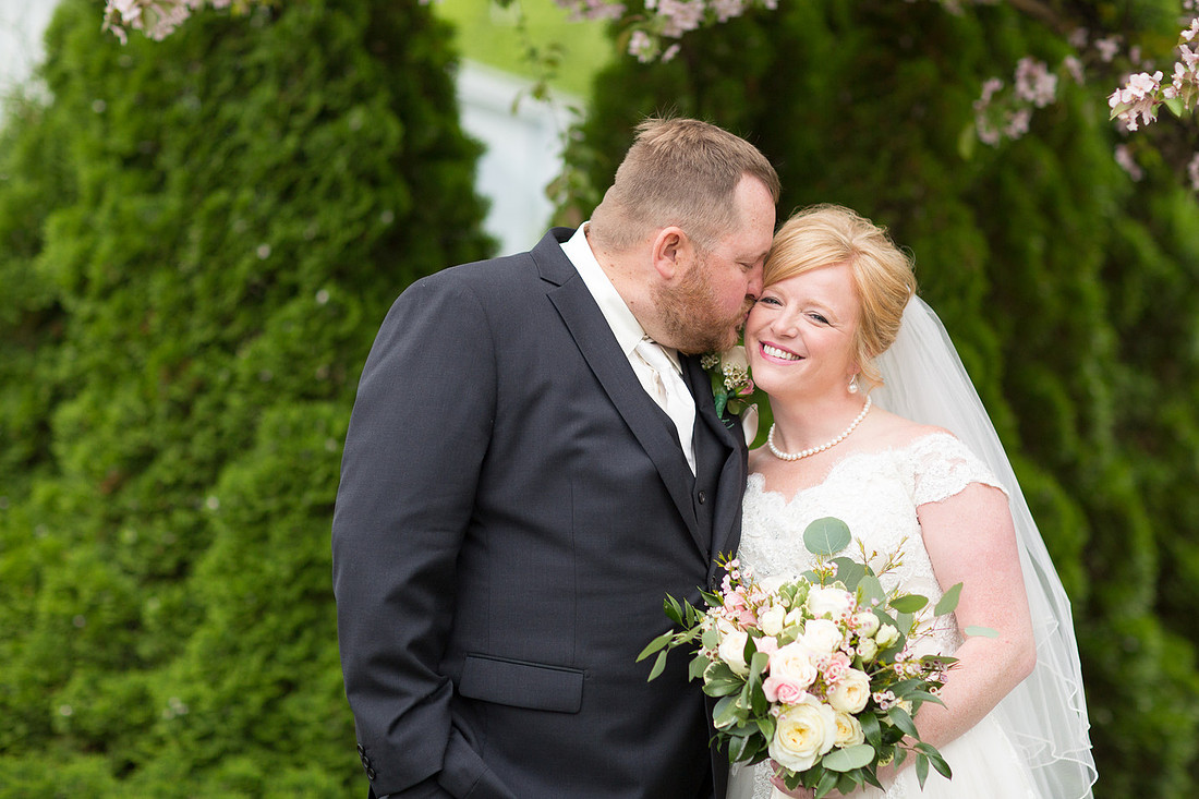 WaconiaMN_WeddingPhotographer_23