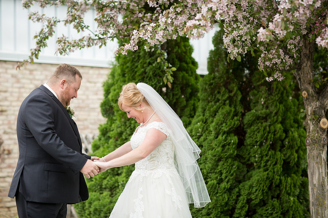 WaconiaMN_WeddingPhotographer_21