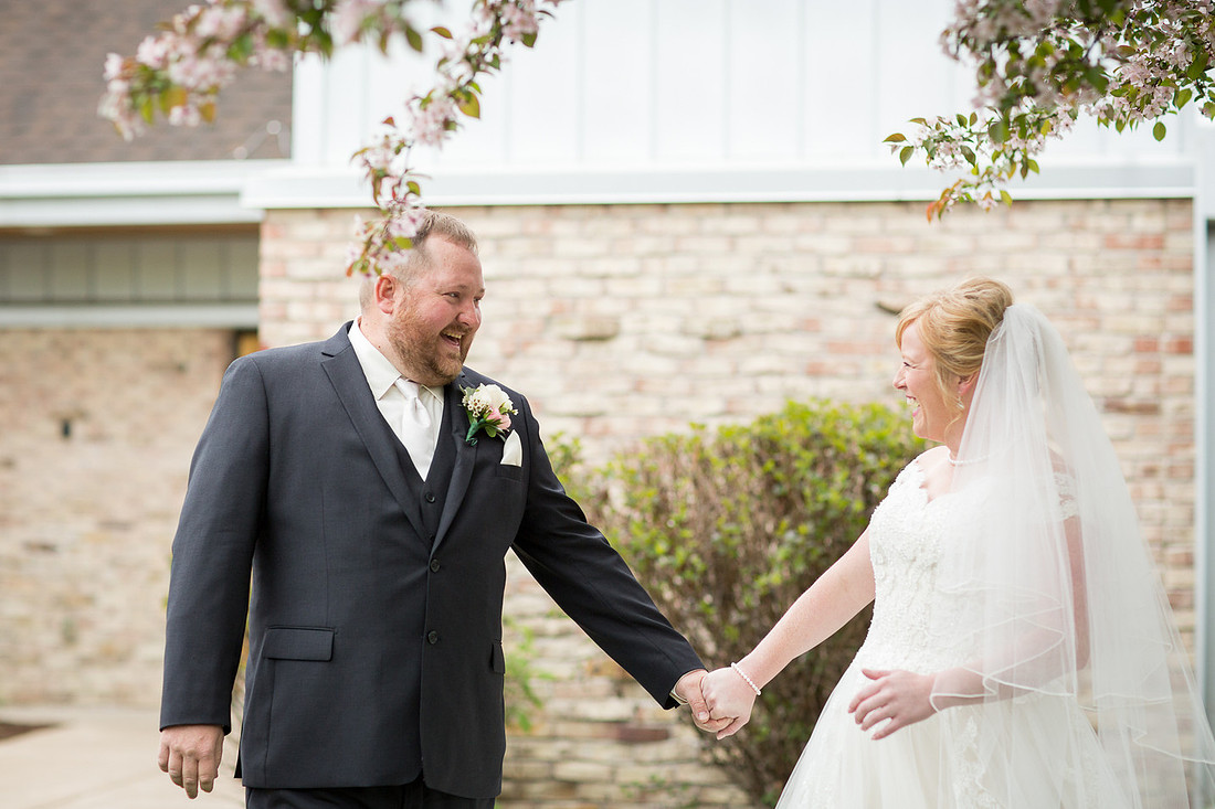 WaconiaMN_WeddingPhotographer_20