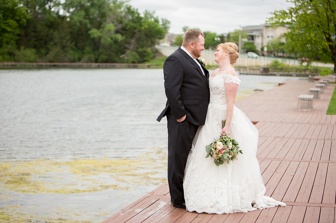 Chaska_MN_Wedding_Photographer_36