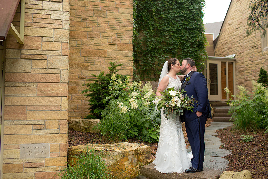 MinneapolisMN_WeddingPhotographer__57