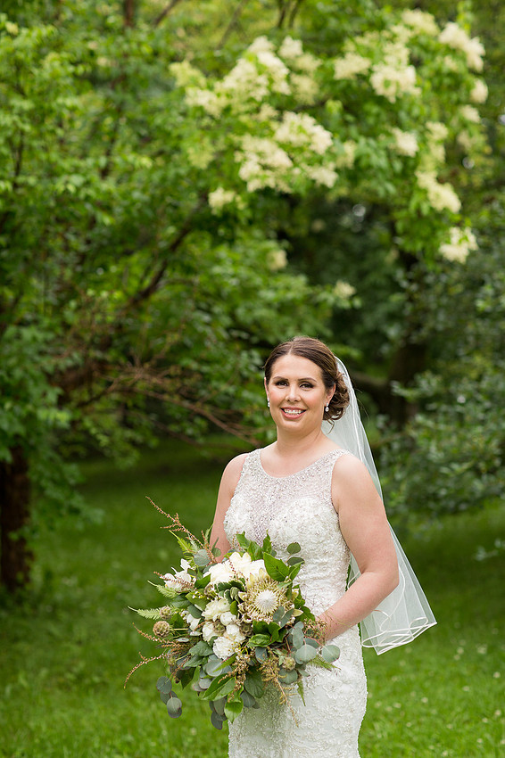 MinneapolisMN_WeddingPhotographer__37