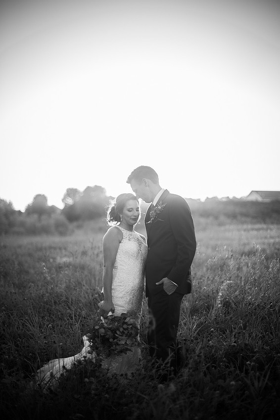 WaconiaMN_WeddingPhotographer_115