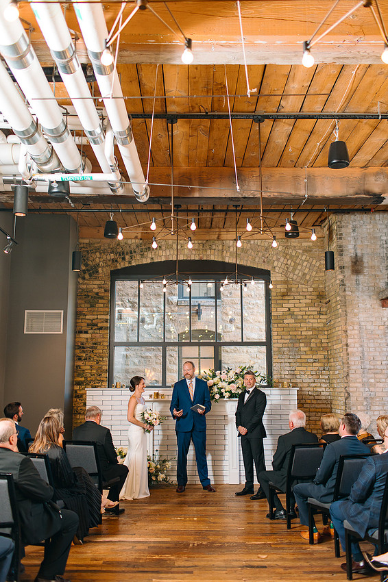 HewingHotelMPLSWeddingPhotographer-33