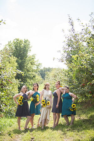 DeerLakeOrchard_WeddingPhotographer_40