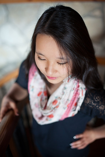 chaska mn senior portrait photographer