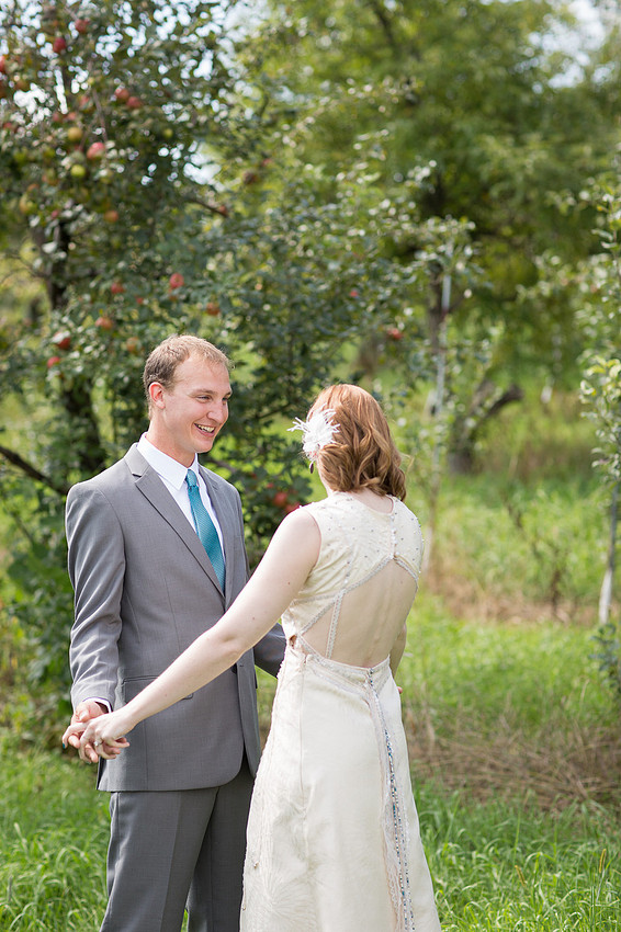 DeerLakeOrchard_WeddingPhotographer_25