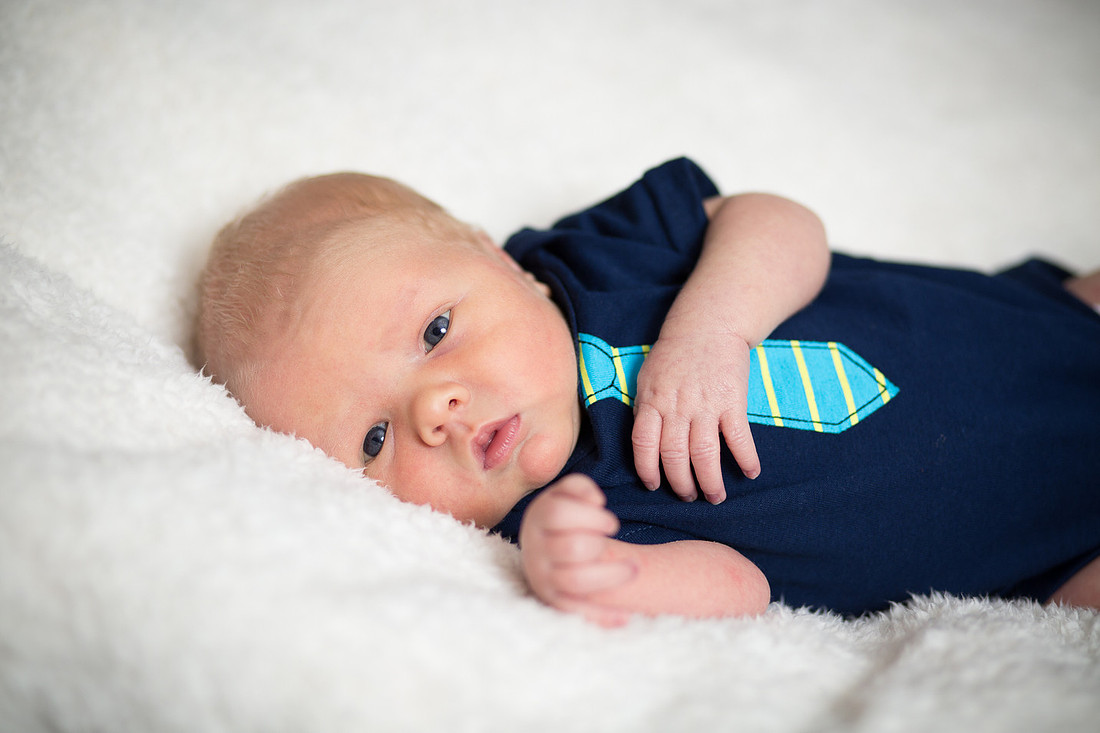 MaplePlainNewbornPhotographer_4