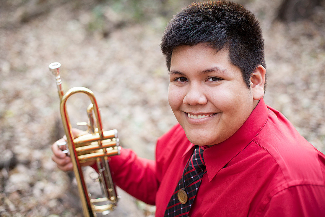 madelia senior portrait photographer
