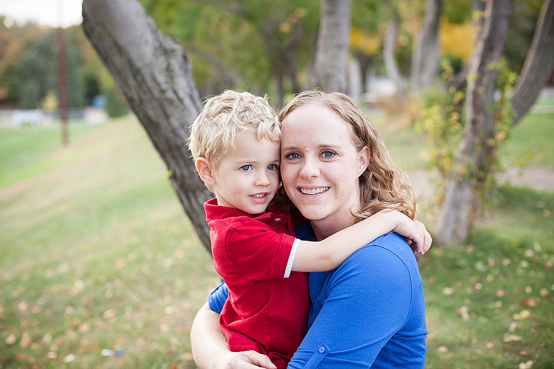chanhassen child portrait photographer