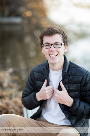 ChanhassenMNSeniorPortraitPhotographer_3
