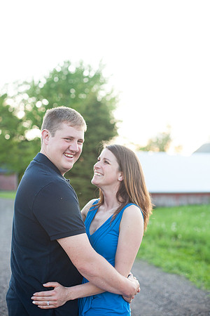 NorwoodYoungAmericaMNEngagementPhotographer_9