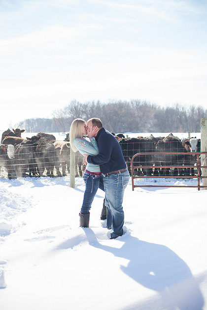 NorwoodYoungAmericaEngagementPhotographer-22