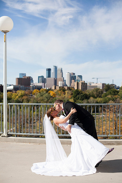 minneapolis wedding photographer