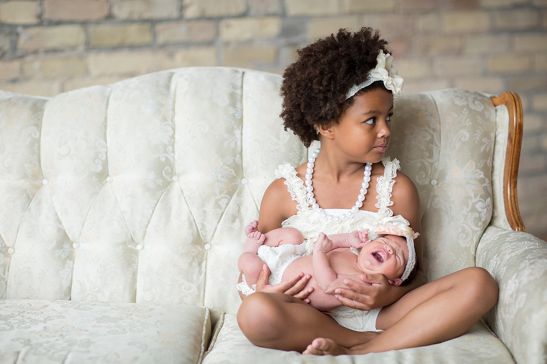 SWMetroMinneapolisNewbornPhotographer__3