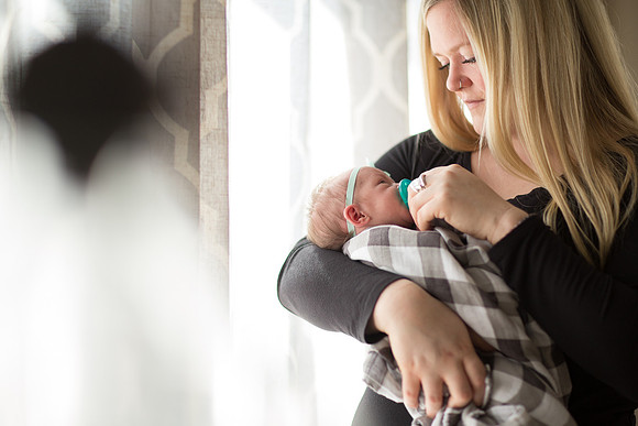 MayerMNNewbornFamilyPhotographer_6