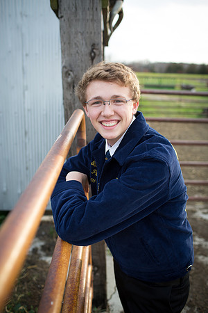 BellePlaineSeniorPhotographer_2