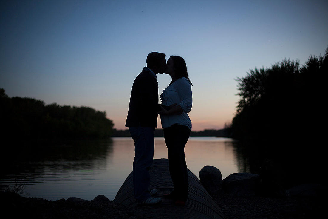 chaska engagement photography