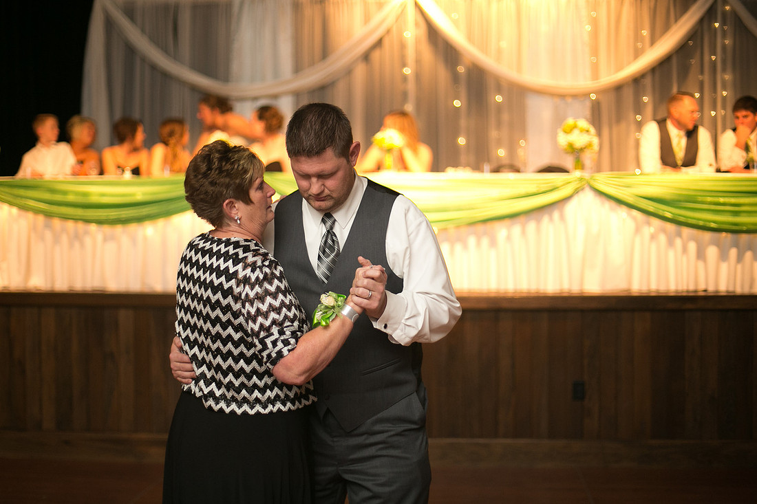 MasonCityWeddingPhotographer_79
