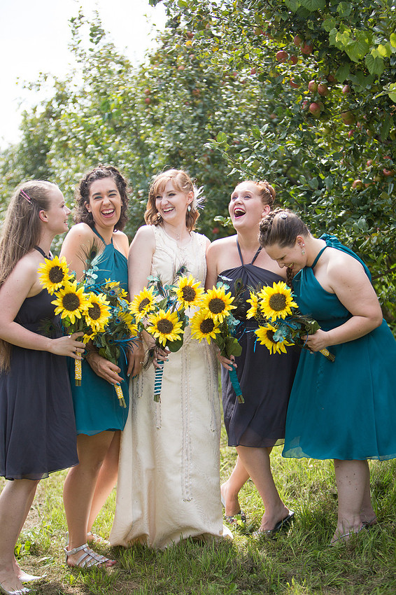 DeerLakeOrchard_WeddingPhotographer_38
