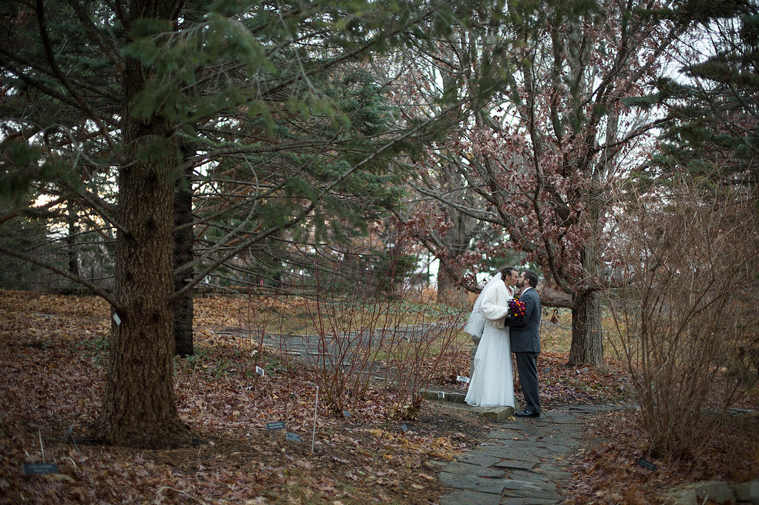 ChanhassenWeddingPhotographer_37