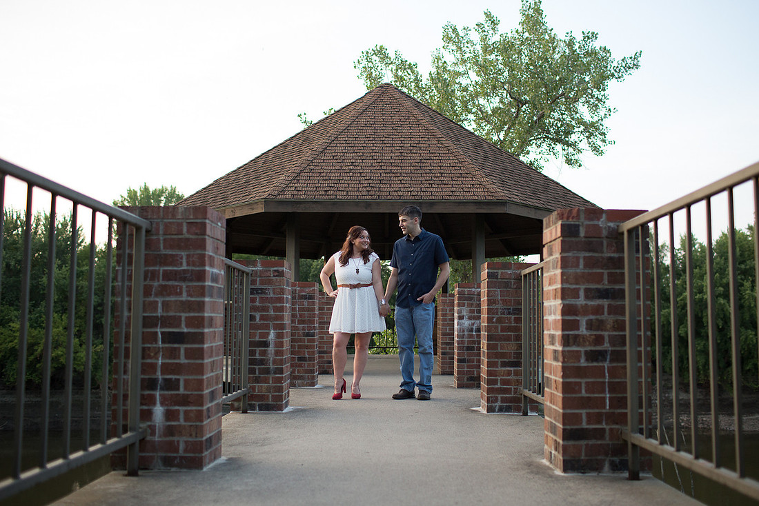ShakopeeEngagementPhotographer_11