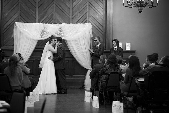 ChanhassenWeddingPhotographer_47