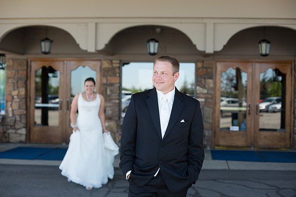 ChanhassenDinnerTheaterWeddingPhotographer_8